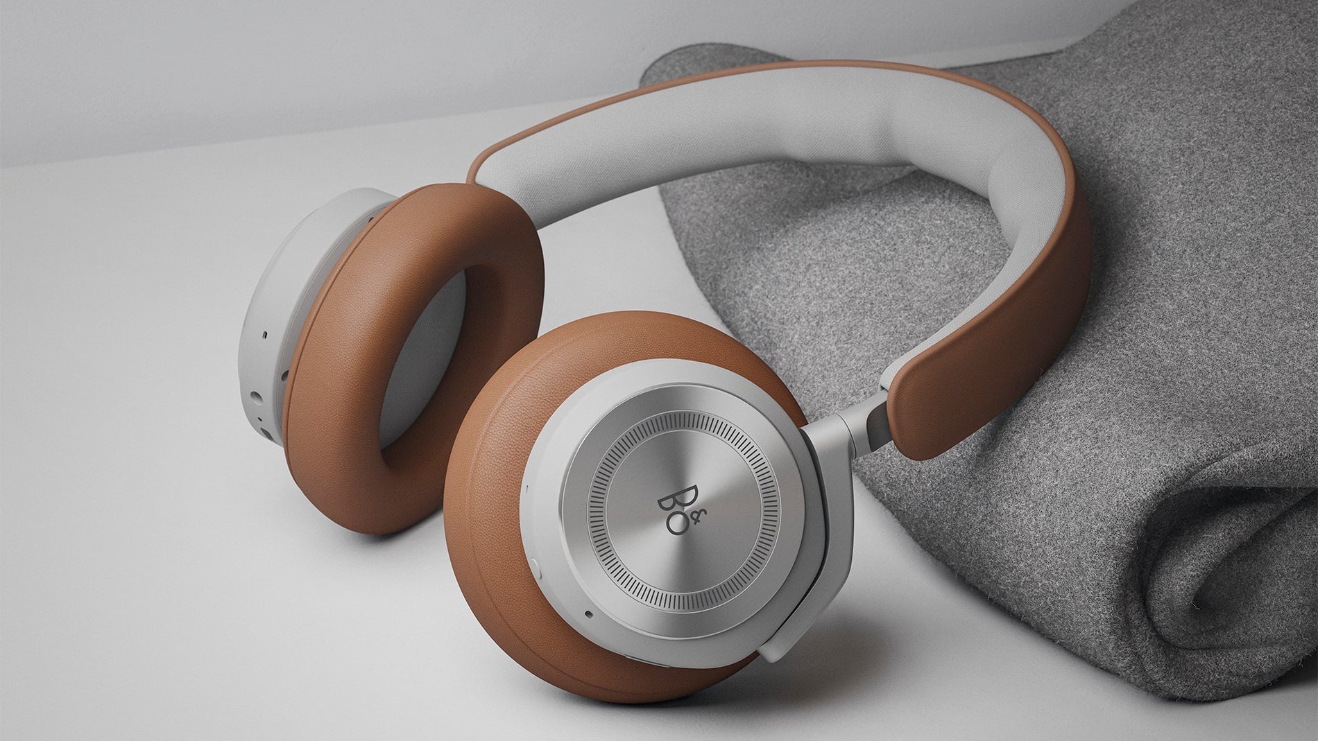 B&O Beoplay HX- vastamelumelukuulokkeiden aatelia