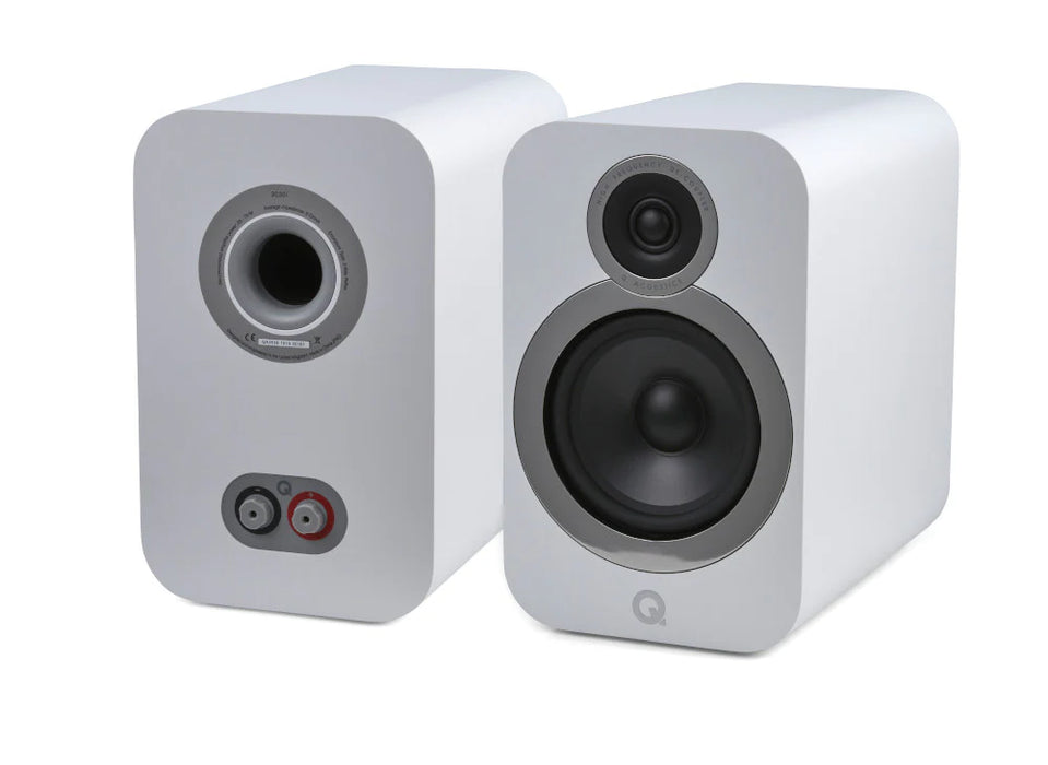 Q-Acoustics 3030i, valkoinen, uudet paketissa